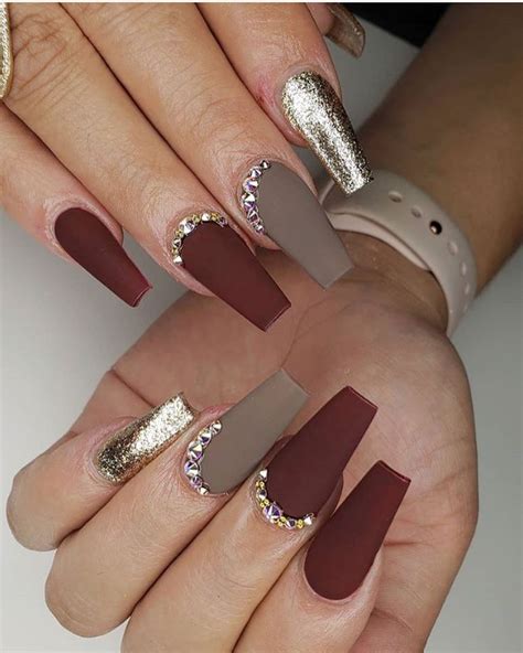 justnails|More.